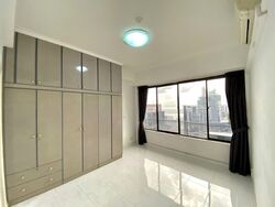 International Plaza (D2), Apartment #584937691